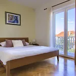 Beachfront Summer Oasis